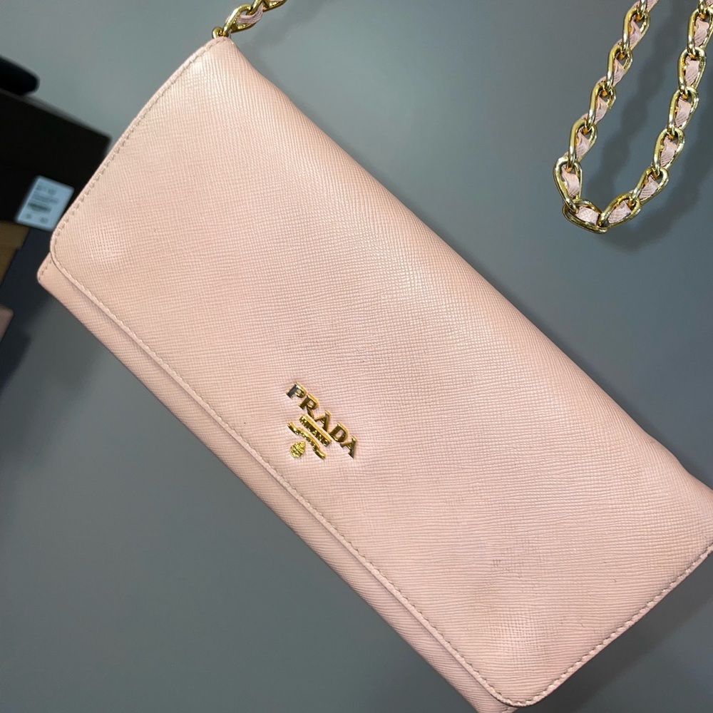 PRADA LIGHT PINK WALLET